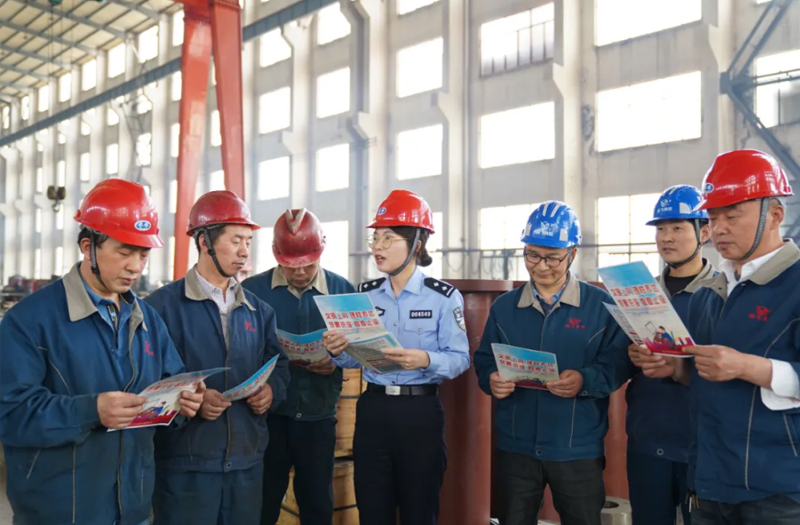 抵制網(wǎng)絡(luò)謠言、共建清朗家園宣傳活動走進鵬飛