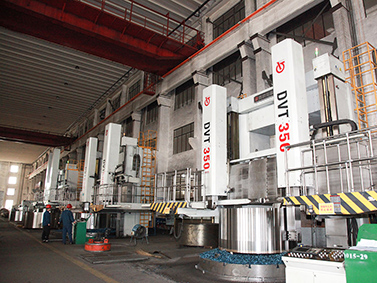 數(shù)控雙柱立式車床（四臺(tái)分別是Φ5m、Φ5m、Φ3.5m、Φ2.5m）